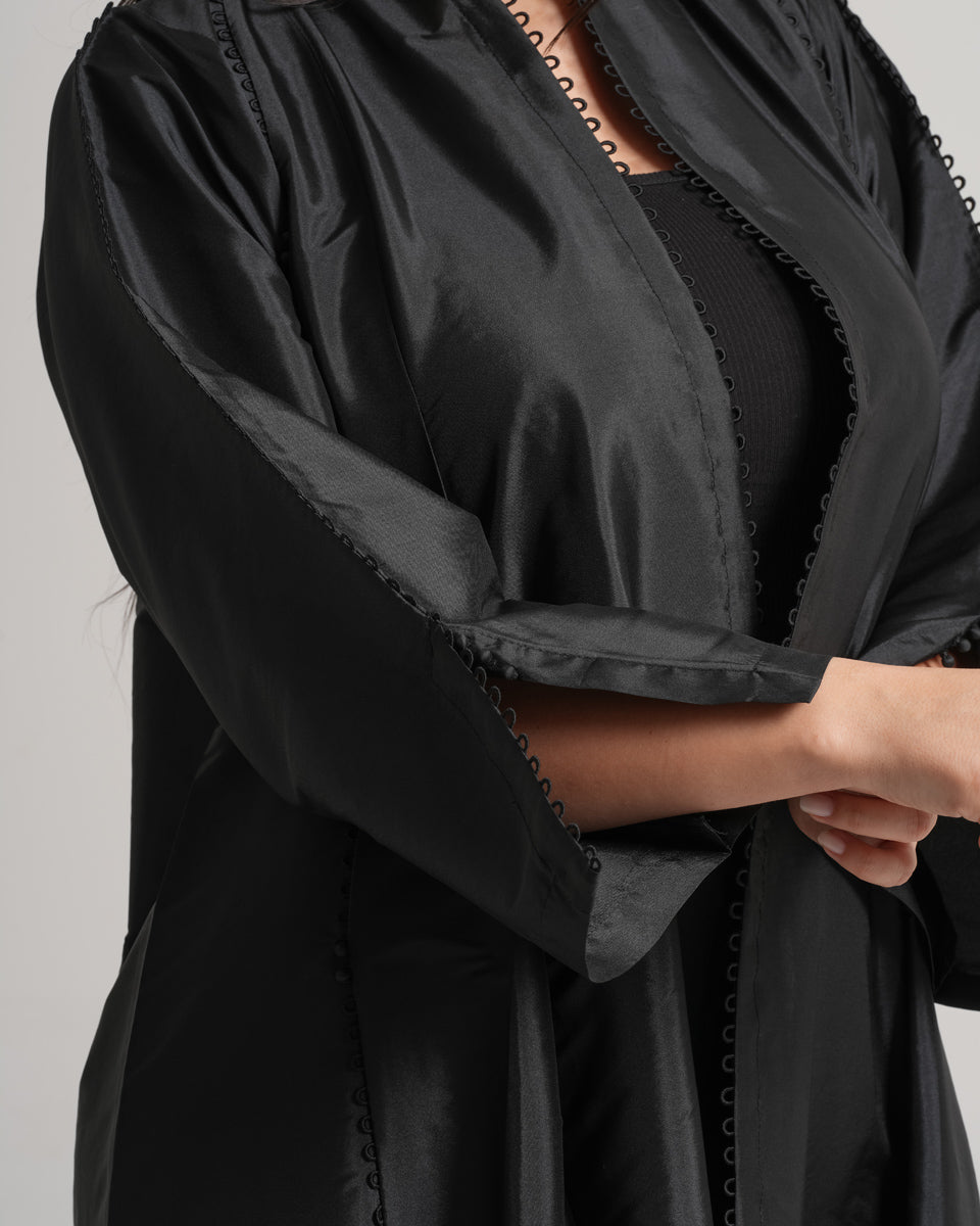 NY-14 - BLACK ABAYA WITH LAIS PIPING (VICTORIA SATAN)