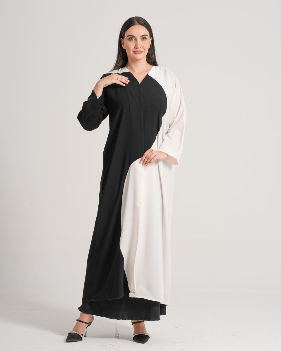 NY-03 - BLACK AND WHITE ABAYA WITH ‘S’ SEPARATION (CUBRA)