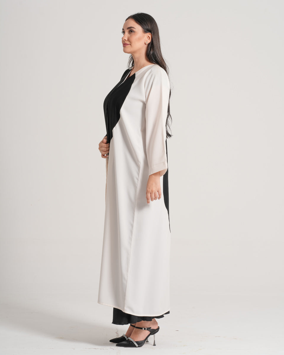 NY-03 - BLACK AND WHITE ABAYA WITH ‘S’ SEPARATION (CUBRA)