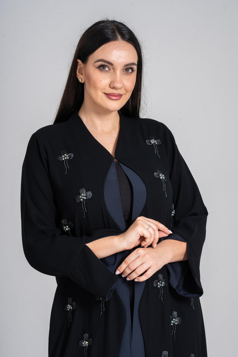 NY-48 - BLACK ABAYA WITH SILVER HIGHLIGHTS AND HANDWORK (CUBRA)