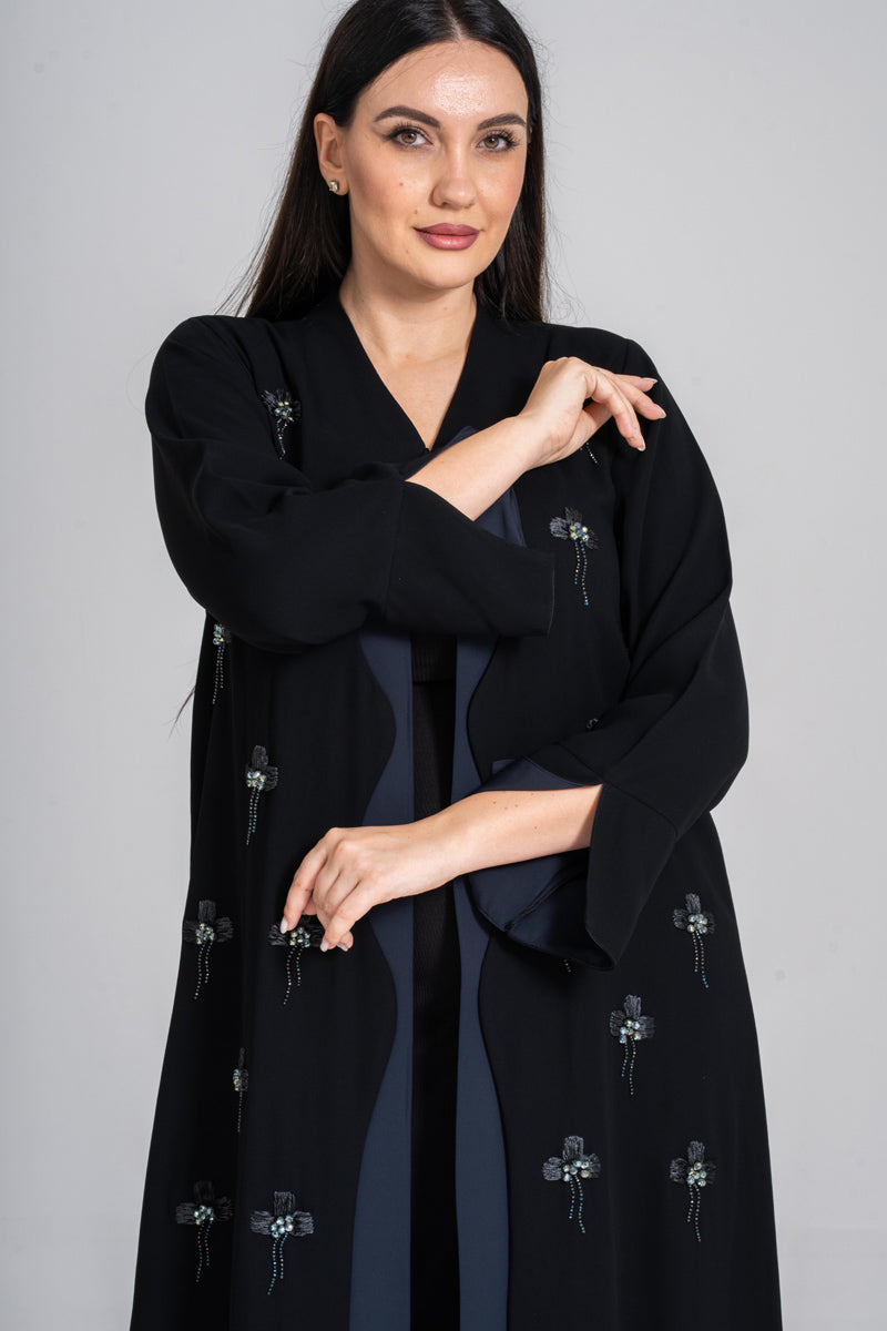 NY-48 - BLACK ABAYA WITH SILVER HIGHLIGHTS AND HANDWORK (CUBRA)