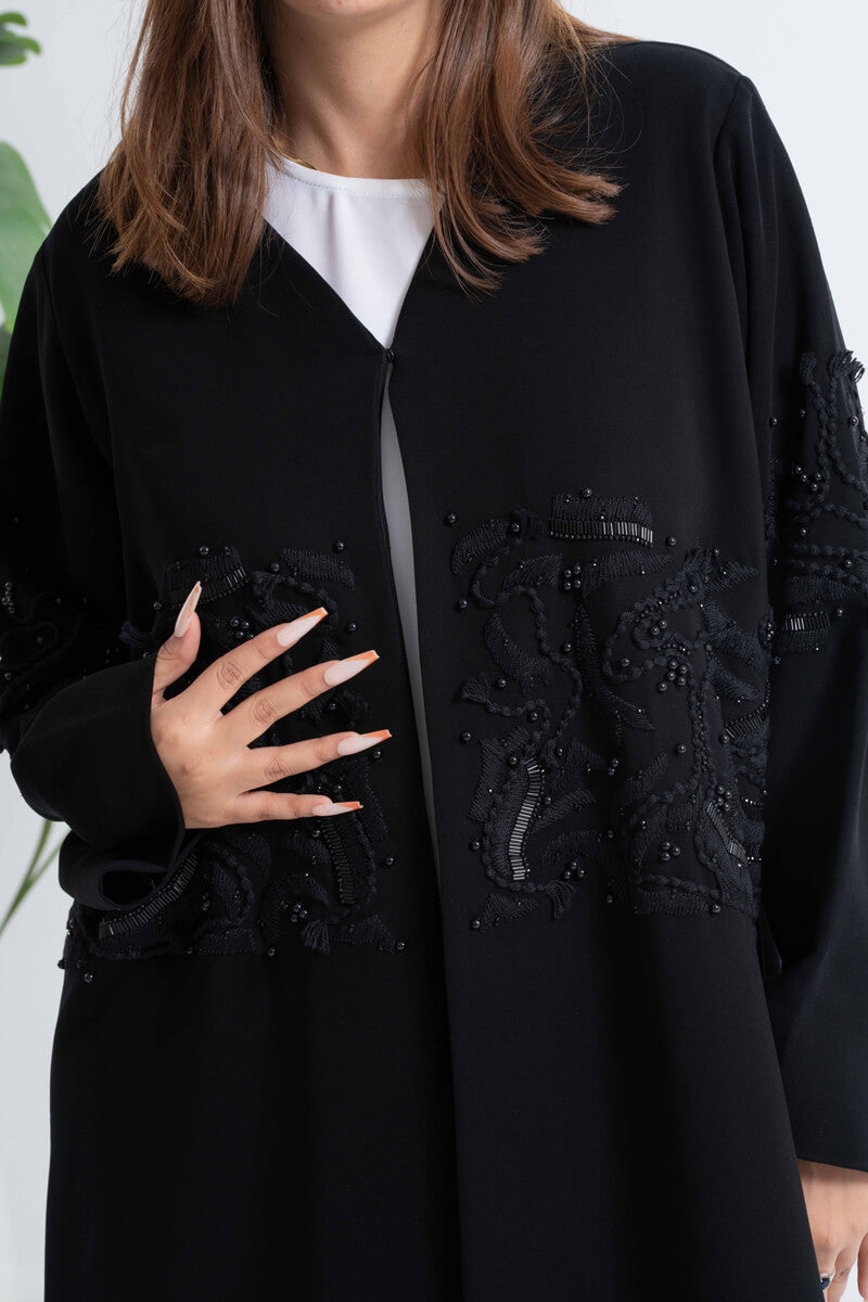 NY-42 - BLACK ABAYA WITH HANDWORK IN THE MIDDLE (BARBIE)